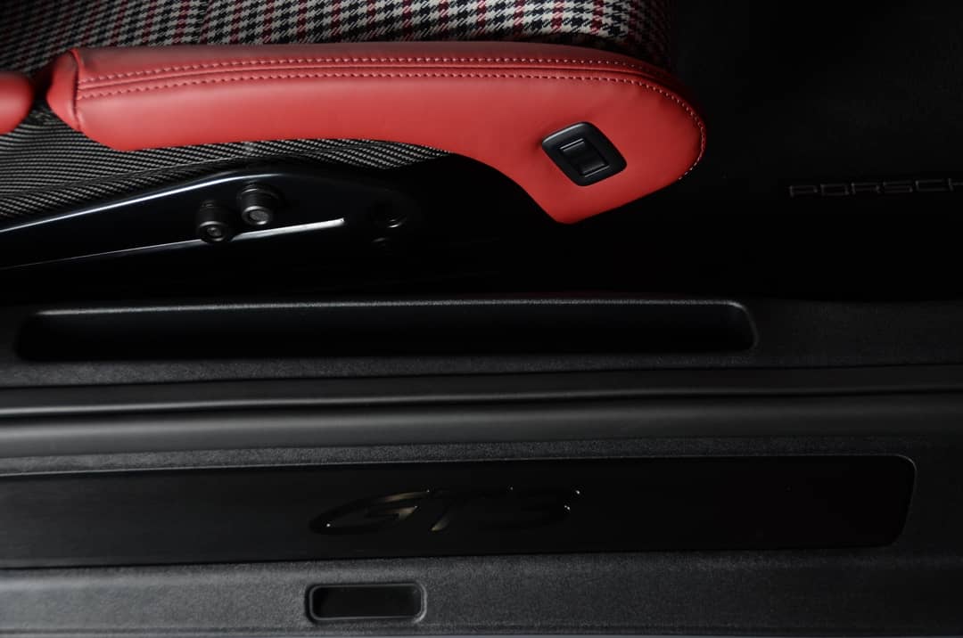 2022 Porsche 911 GT3 — photo 58
