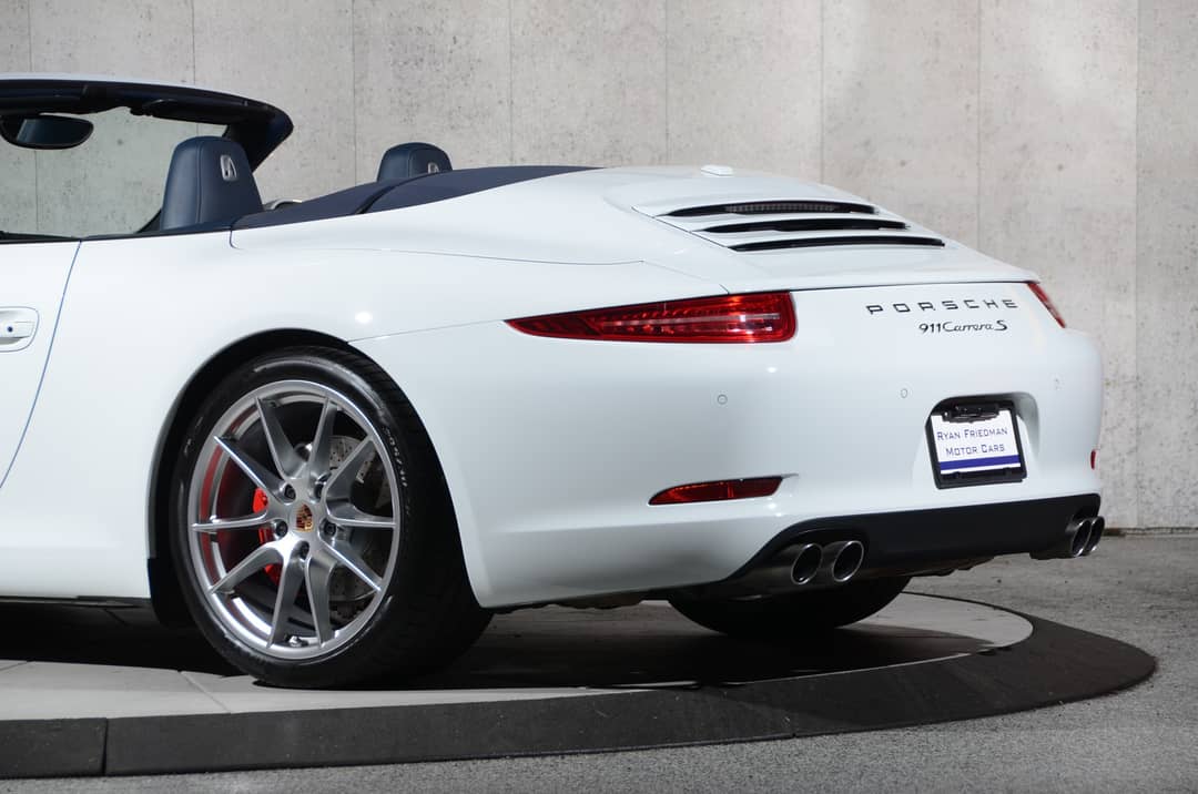 2013 Porsche 911 Carrera S — photo 11