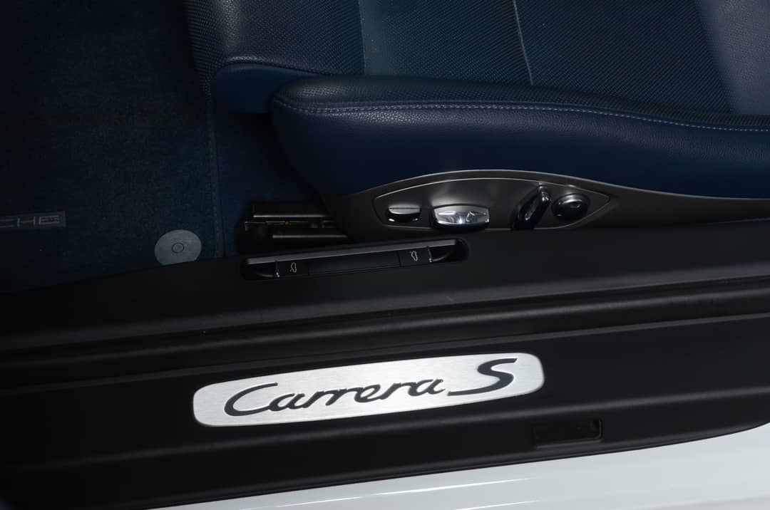 2013 Porsche 911 Carrera S — photo 22