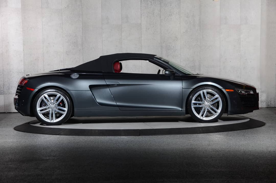 2014 Audi R8 4.2 quattro Spyder — photo 2