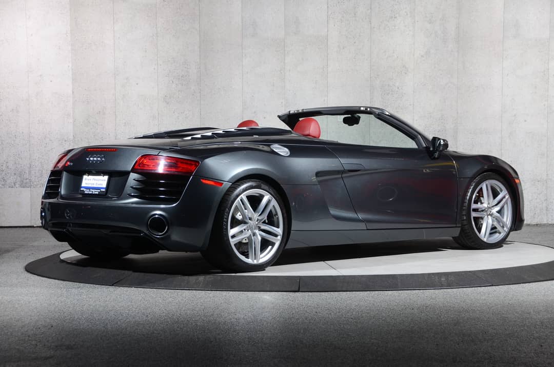 2014 Audi R8 4.2 quattro Spyder — photo 12