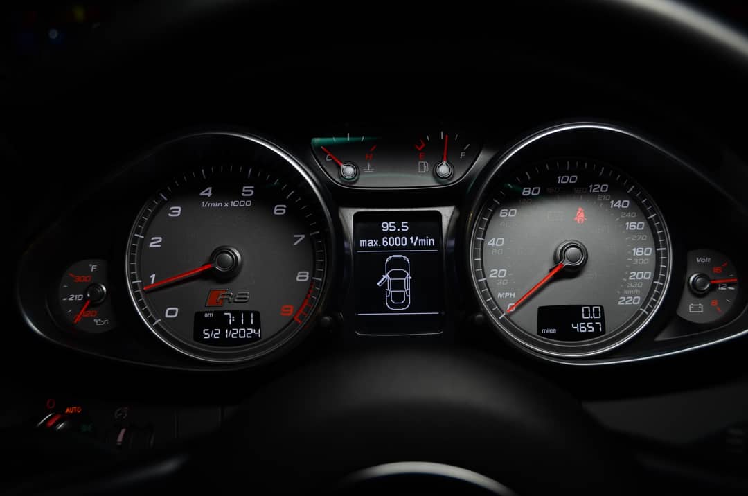 2014 Audi R8 4.2 quattro Spyder — photo 24