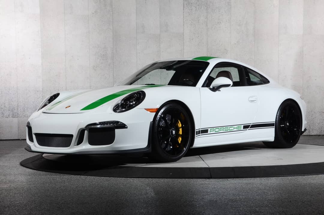 2016 Porsche 911 R — photo 13