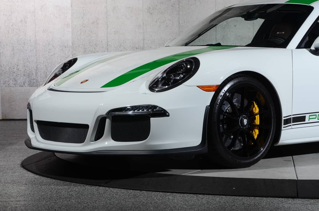 2016 Porsche 911 R — photo 14