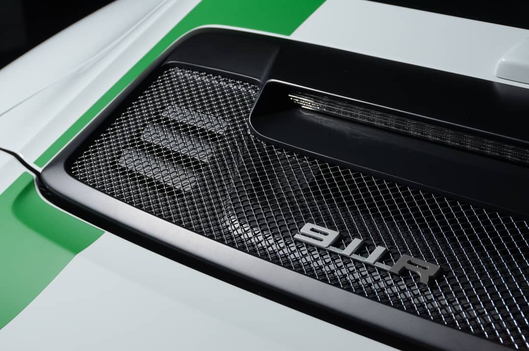 2016 Porsche 911 R — photo 25