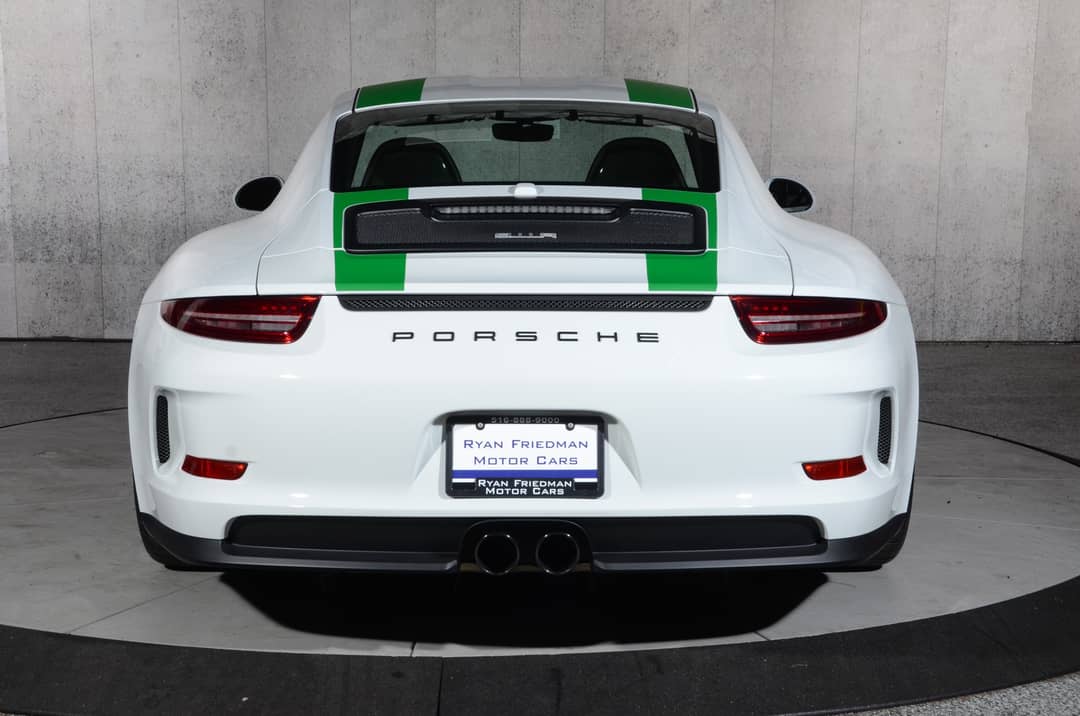 2016 Porsche 911 R — photo 27