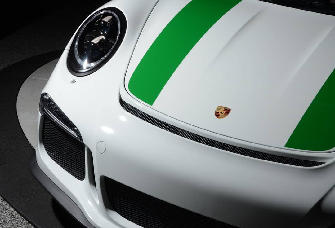 2016 Porsche 911 R — photo 7