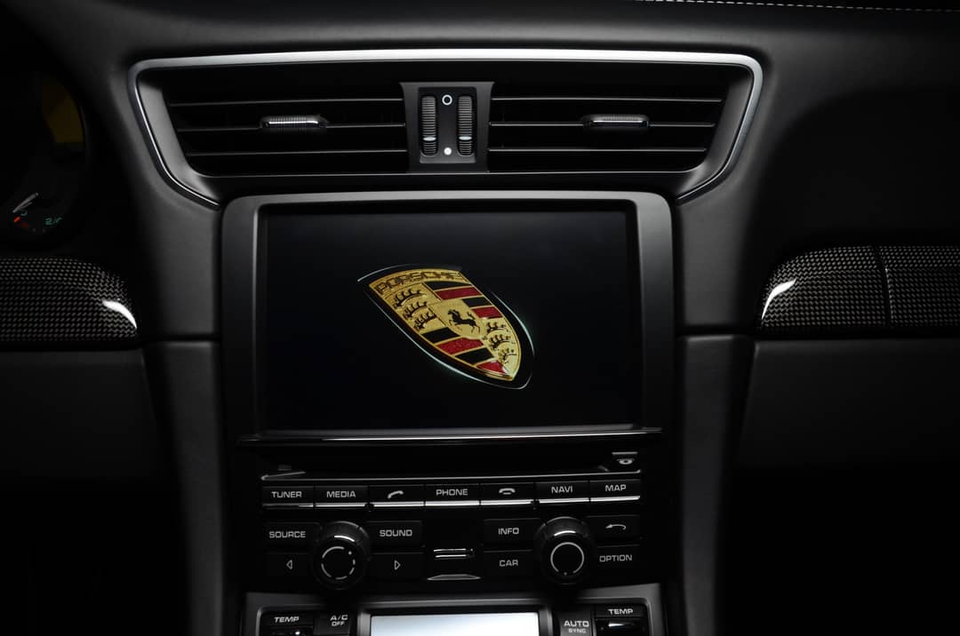2016 Porsche 911 R — photo 60