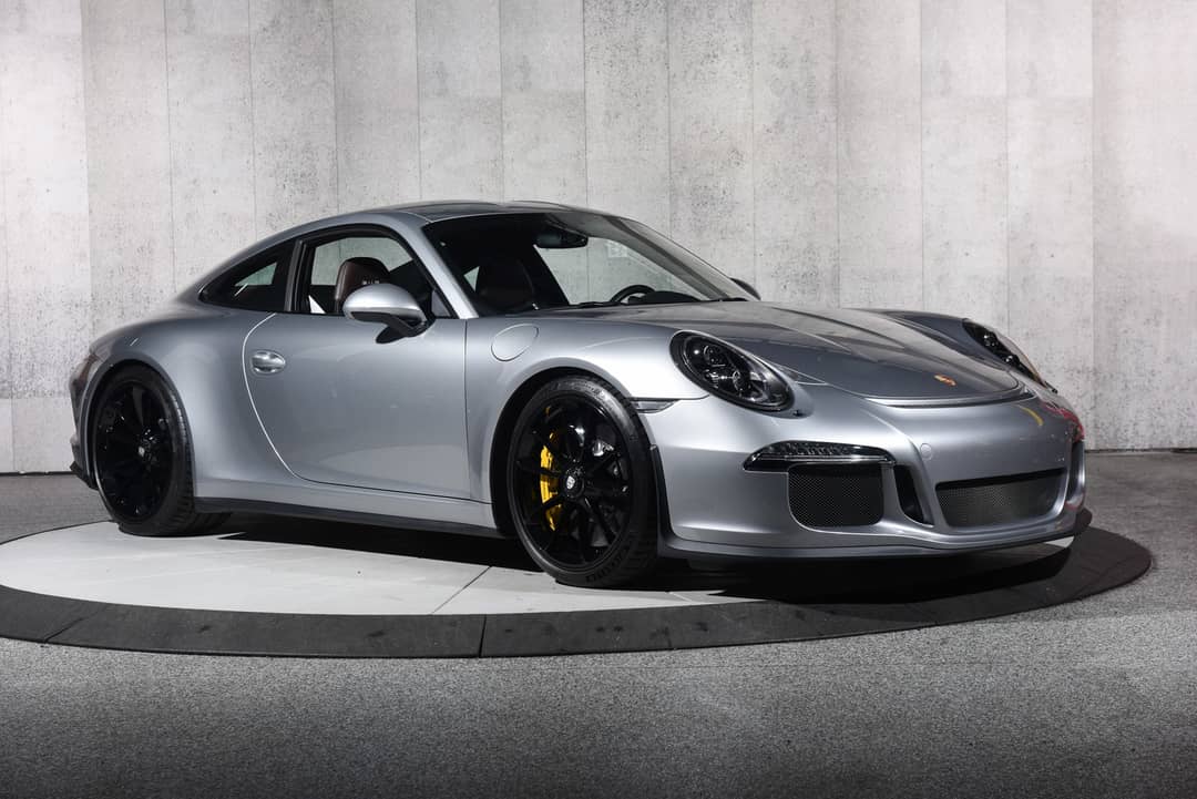 2016 Porsche 911 R — photo 2