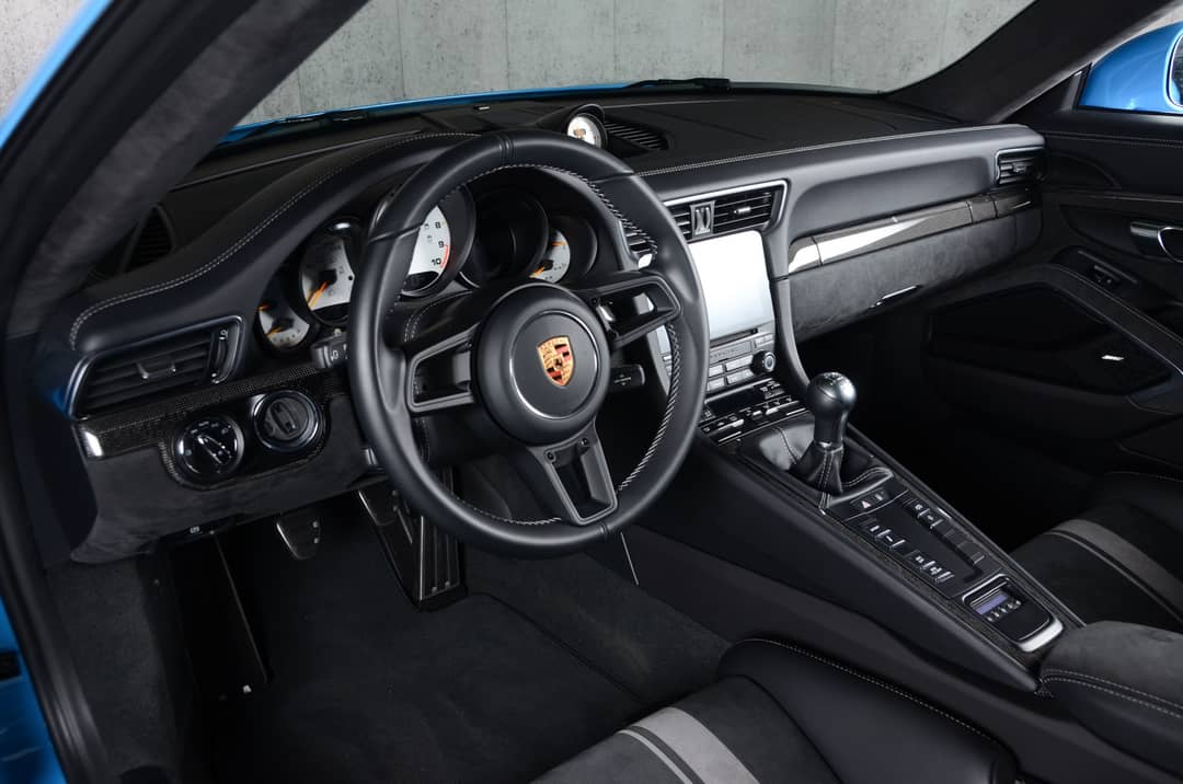 2018 Porsche 911 GT3 — photo 23