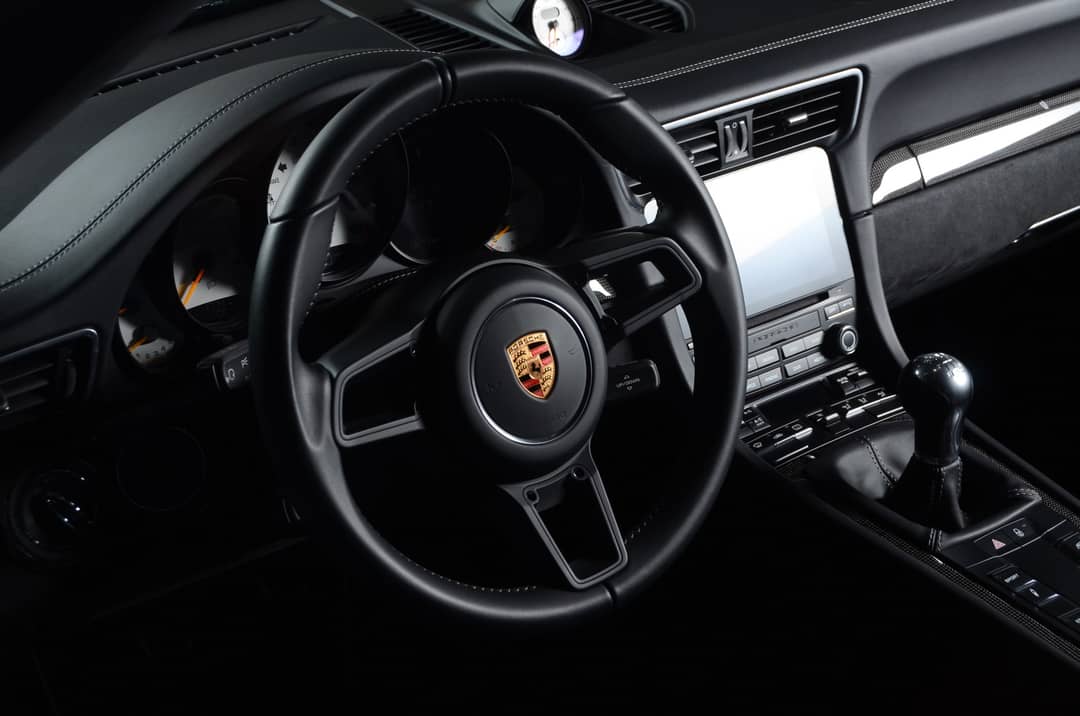 2018 Porsche 911 GT3 — photo 28