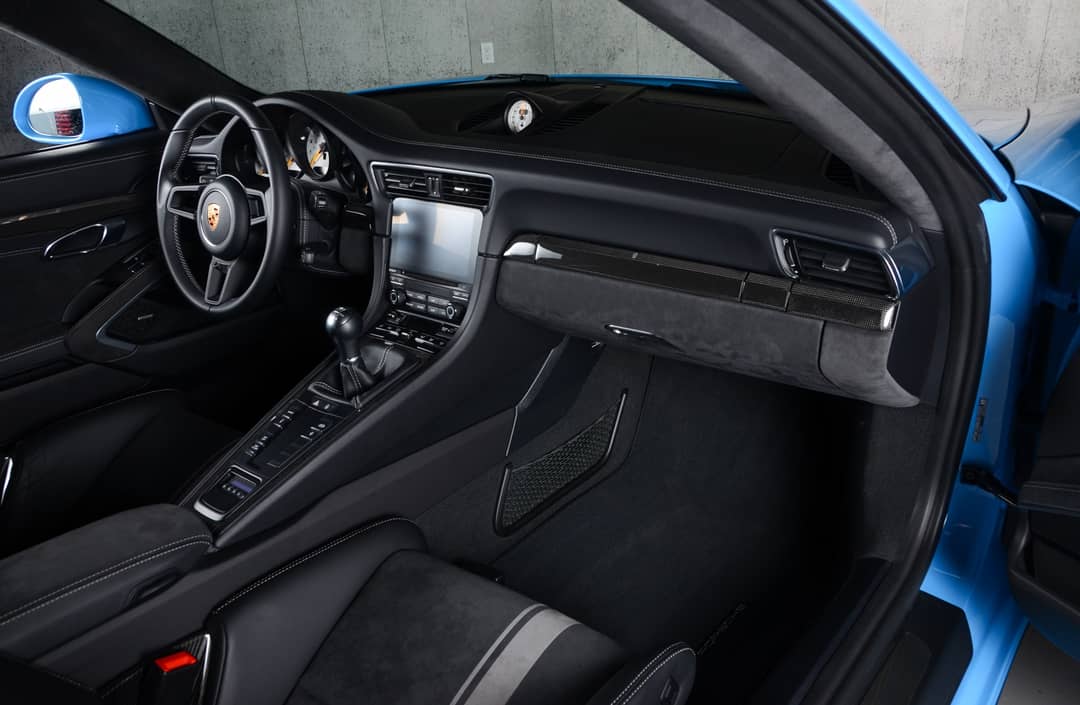 2018 Porsche 911 GT3 — photo 44