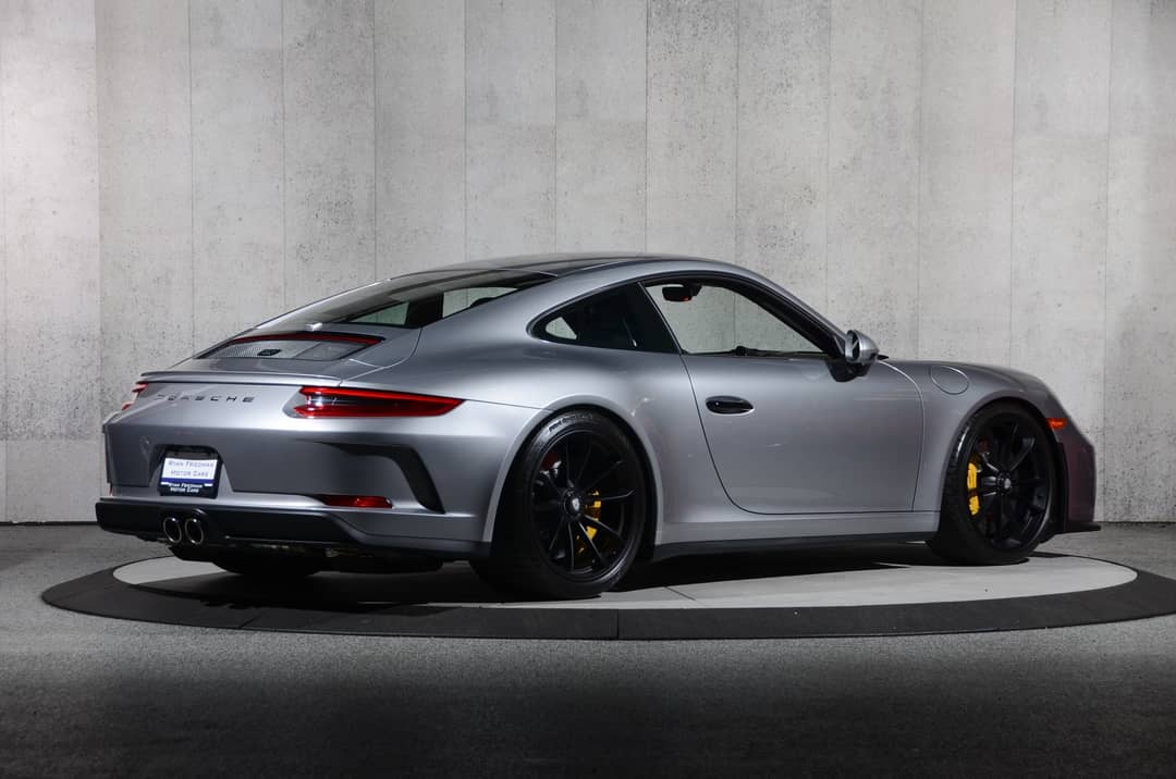 2018 Porsche 911 GT3 — photo 18