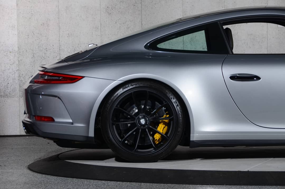 2018 Porsche 911 GT3 — photo 19