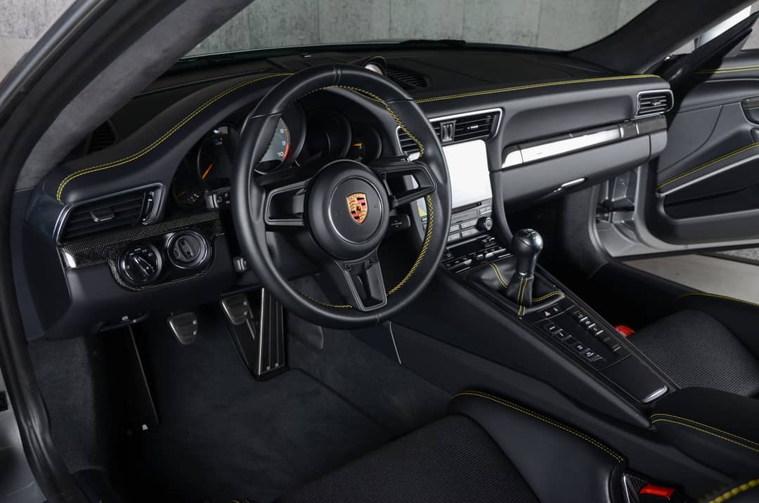 2018 Porsche 911 GT3 — photo 26