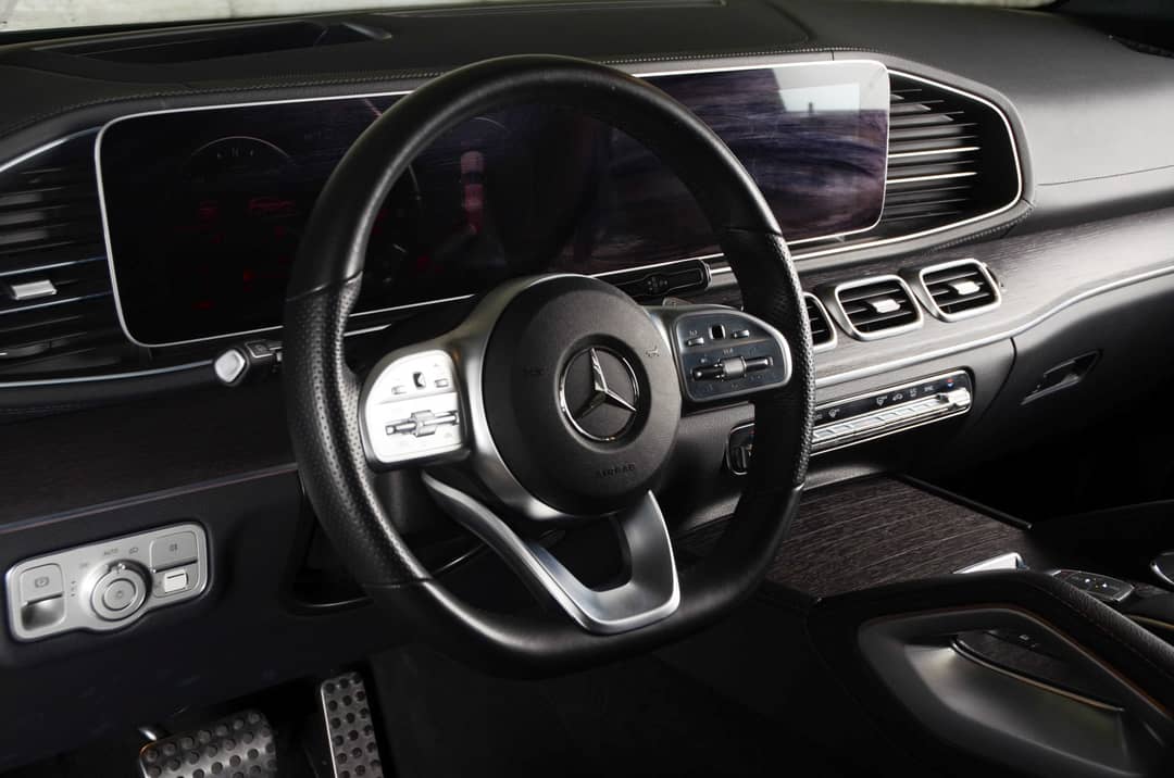 2021 Mercedes-Benz GLS 580 — photo 14