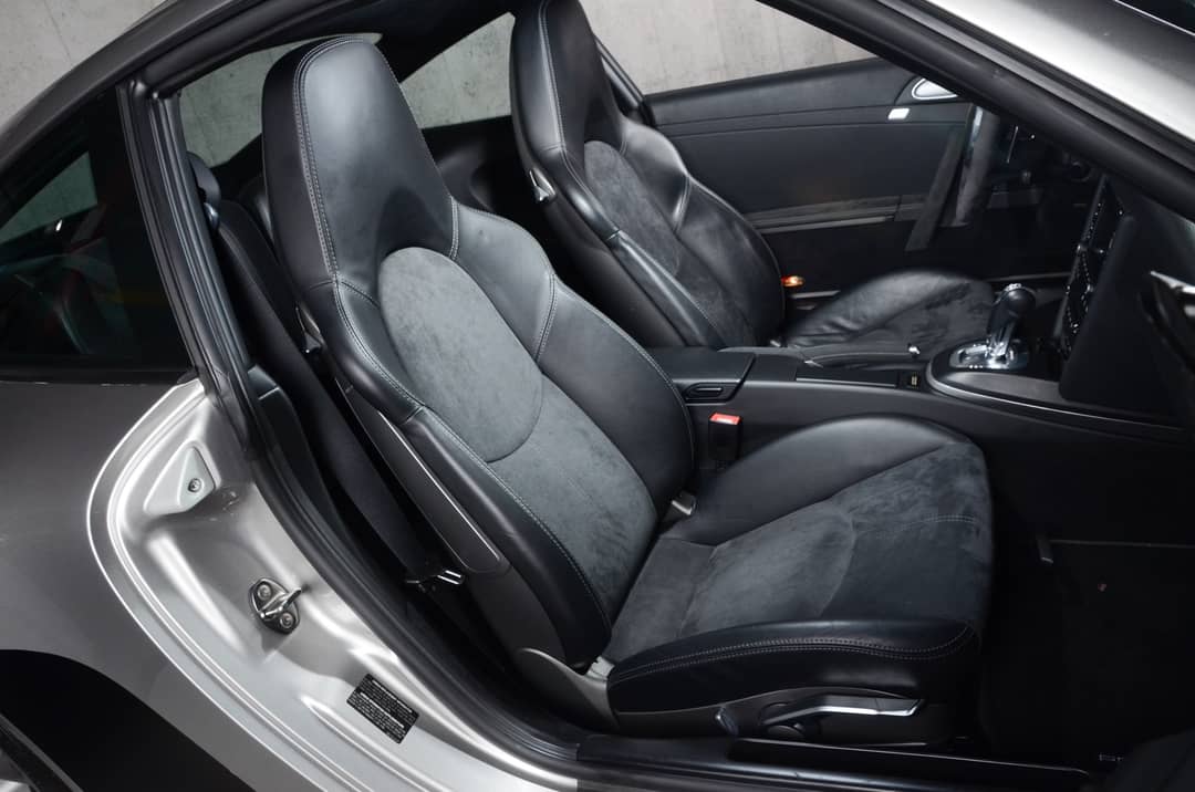 2012 Porsche 911 Carrera 4 GTS — photo 34