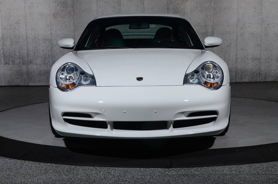 2004 Porsche 911 GT3 — photo 17