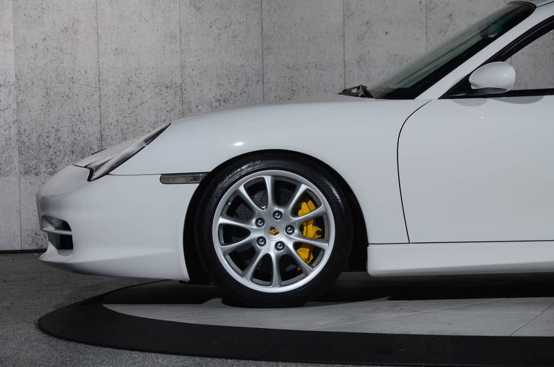 2004 Porsche 911 GT3 — photo 21