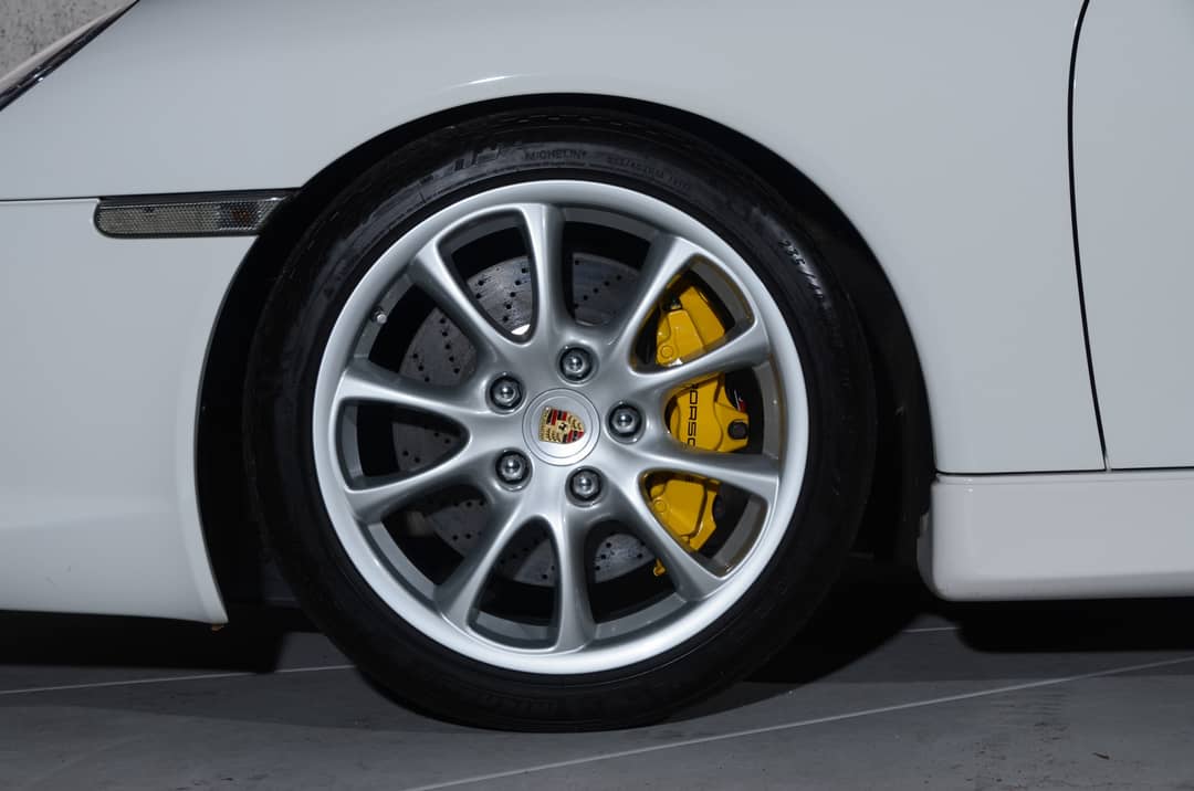 2004 Porsche 911 GT3 — photo 22