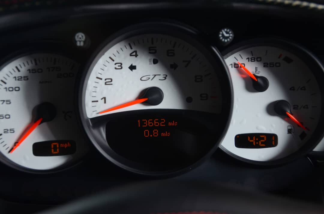 2004 Porsche 911 GT3 — photo 33