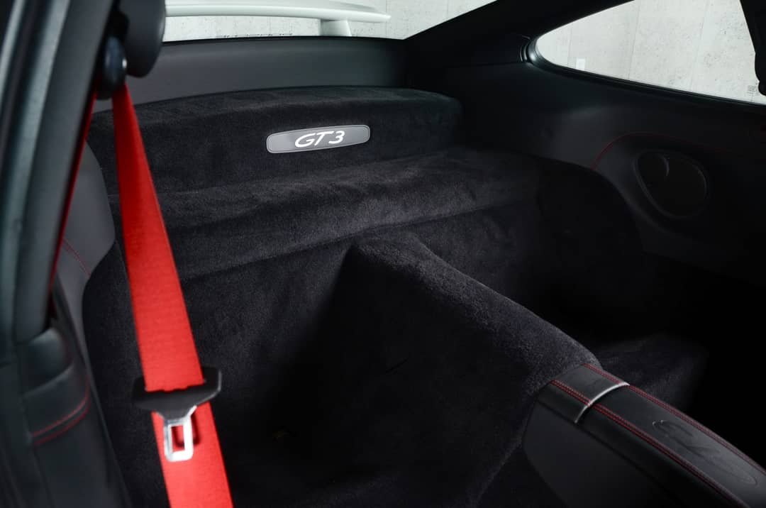2004 Porsche 911 GT3 — photo 38