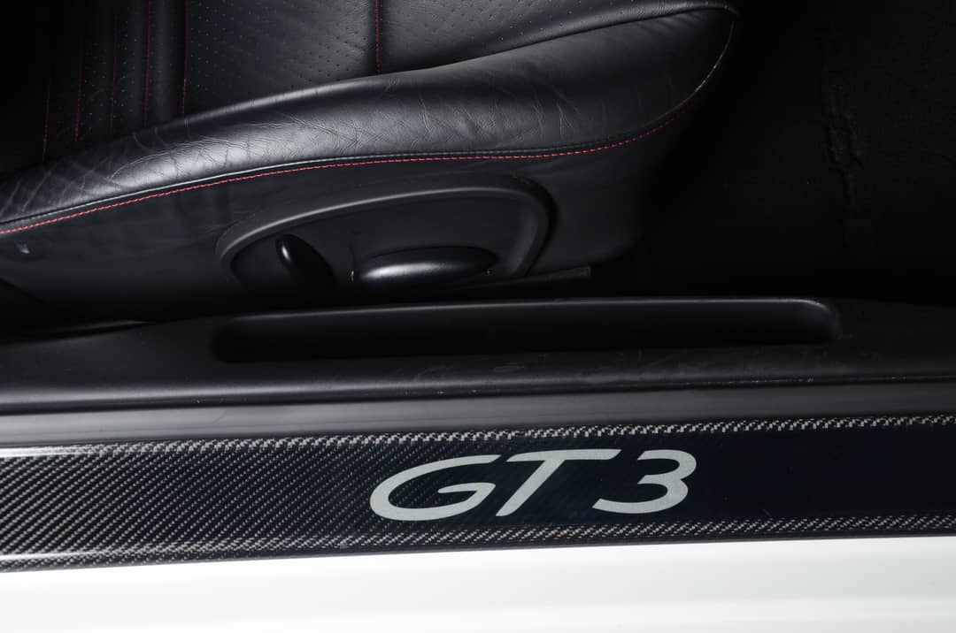 2004 Porsche 911 GT3 — photo 44