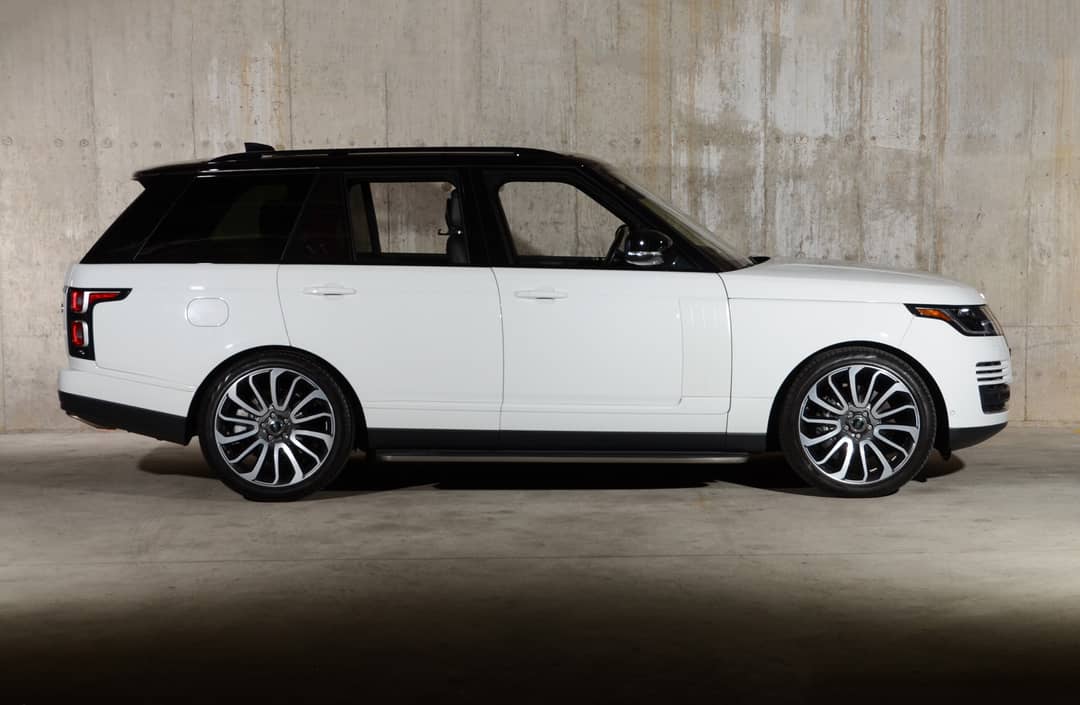 2020 Land Rover Range Rover P525 HSE — photo 12