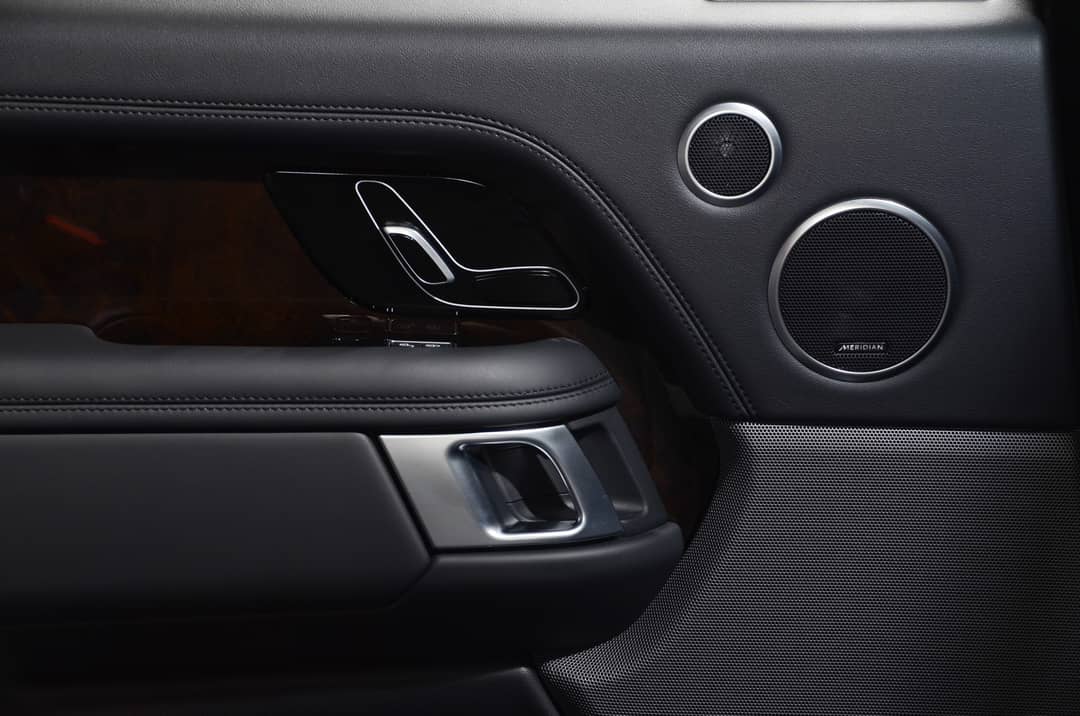 2020 Land Rover Range Rover P525 HSE — photo 47