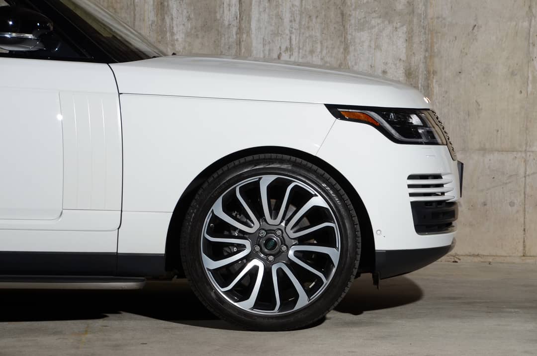 2020 Land Rover Range Rover P525 HSE — photo 9