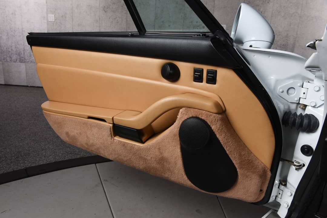 1998 Porsche 911 Carrera Targa — photo 24