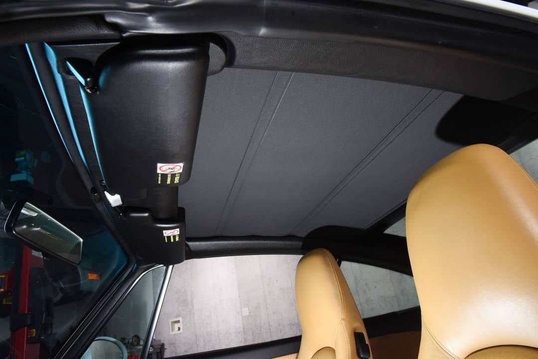 1998 Porsche 911 Carrera Targa — photo 28