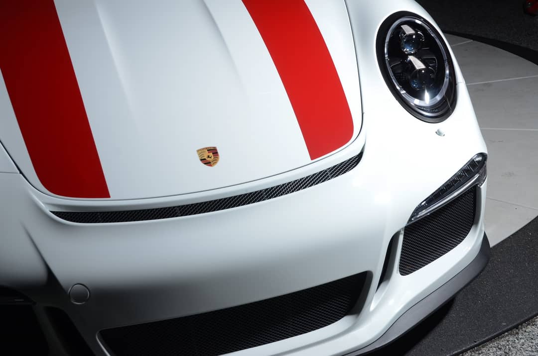 2016 Porsche 911 R — photo 4