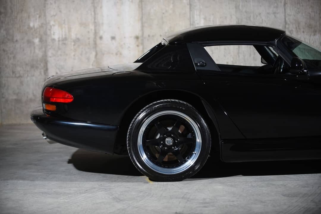 2000 Dodge Viper RT/10 — photo 9