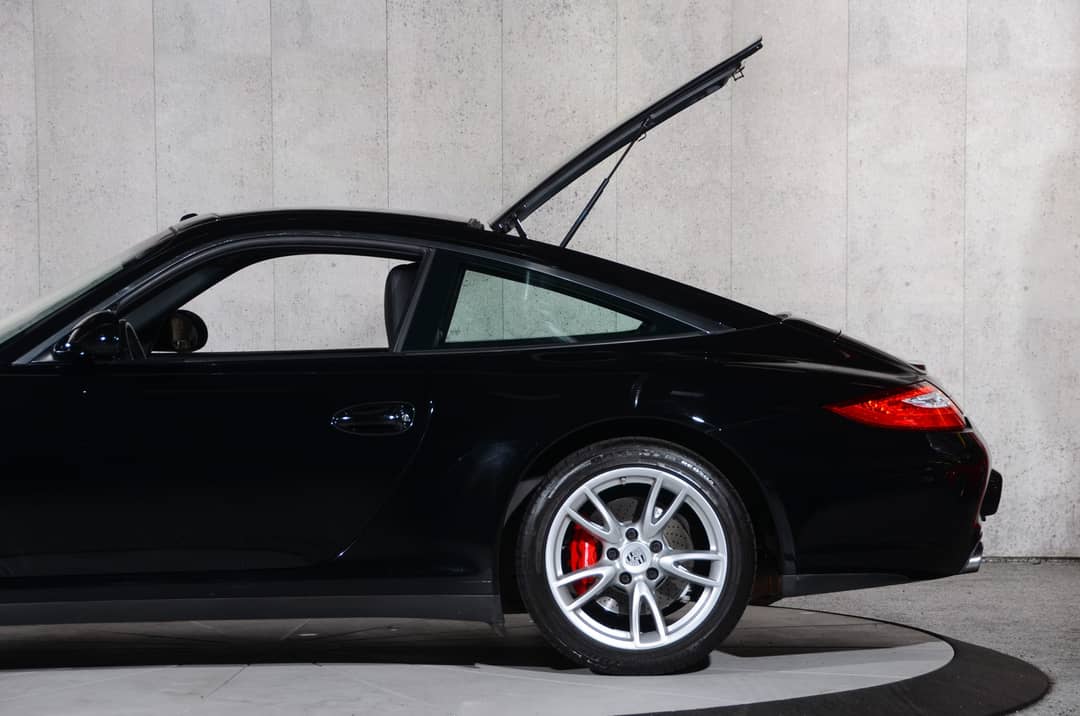 2012 Porsche 911 Targa 4 — photo 13