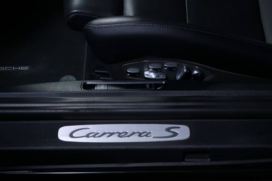 2014 Porsche 911 Carrera S — photo 24