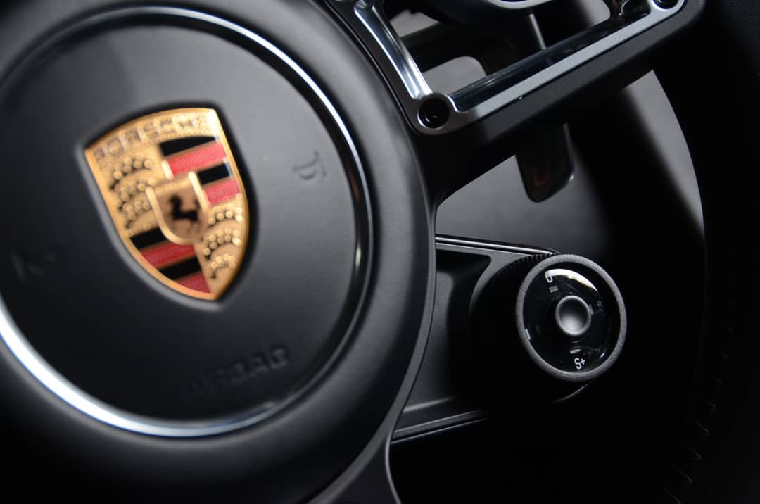 2018 Porsche 911 Targa 4 GTS — photo 24