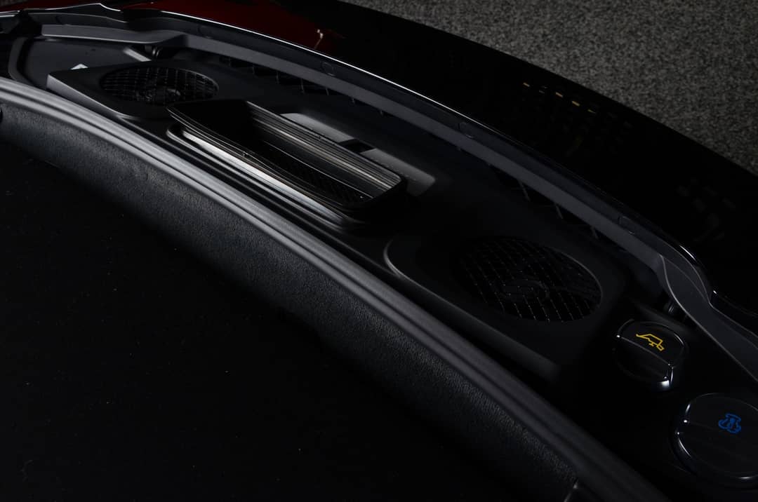 2018 Porsche 911 Targa 4 GTS — photo 31
