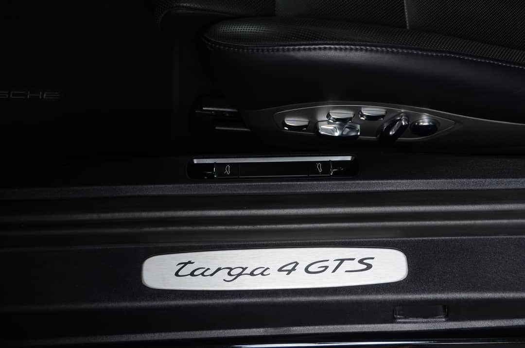 2018 Porsche 911 Targa 4 GTS — photo 35
