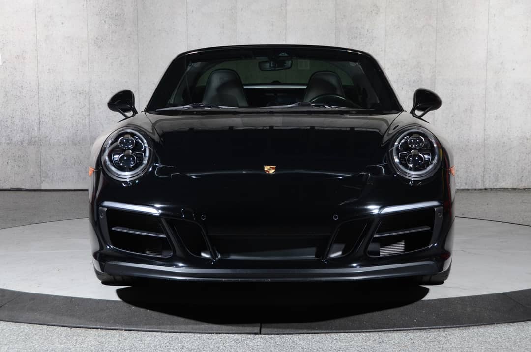 2018 Porsche 911 Targa 4 GTS — photo 7