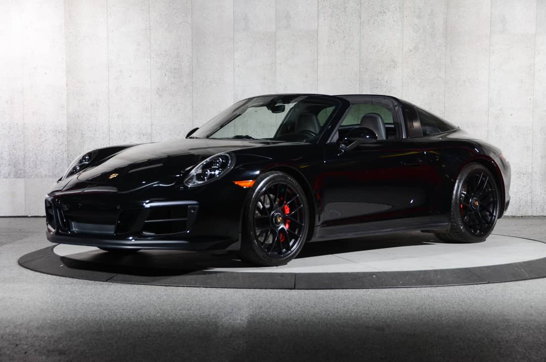 2018 Porsche 911 Targa 4 GTS — photo 9
