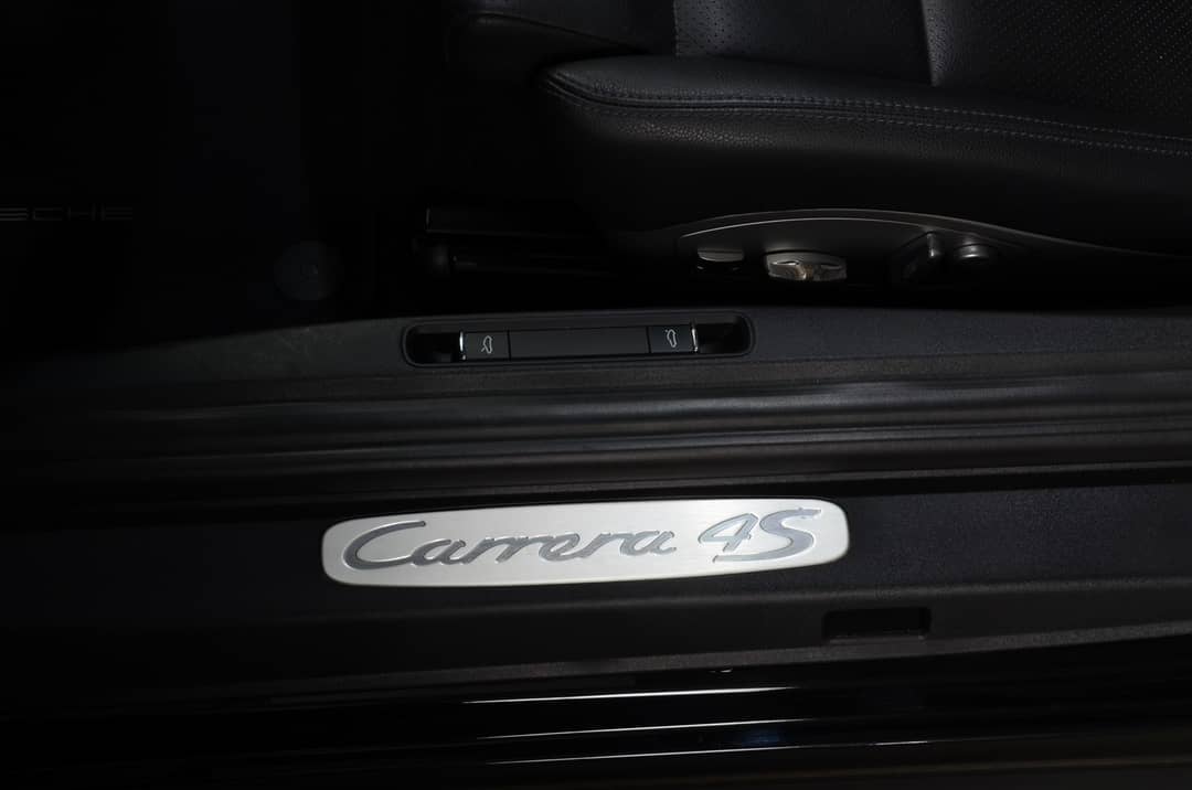2016 Porsche 911 Carrera 4S — photo 17