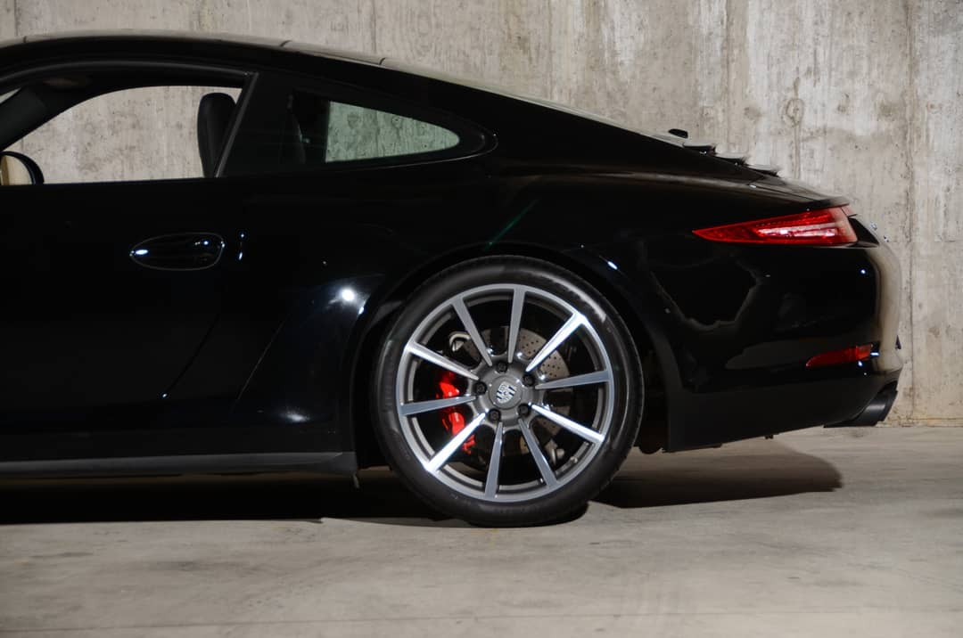 2016 Porsche 911 Carrera 4S — photo 23