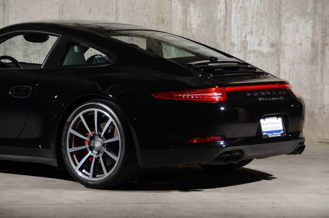 2016 Porsche 911 Carrera 4S — photo 27