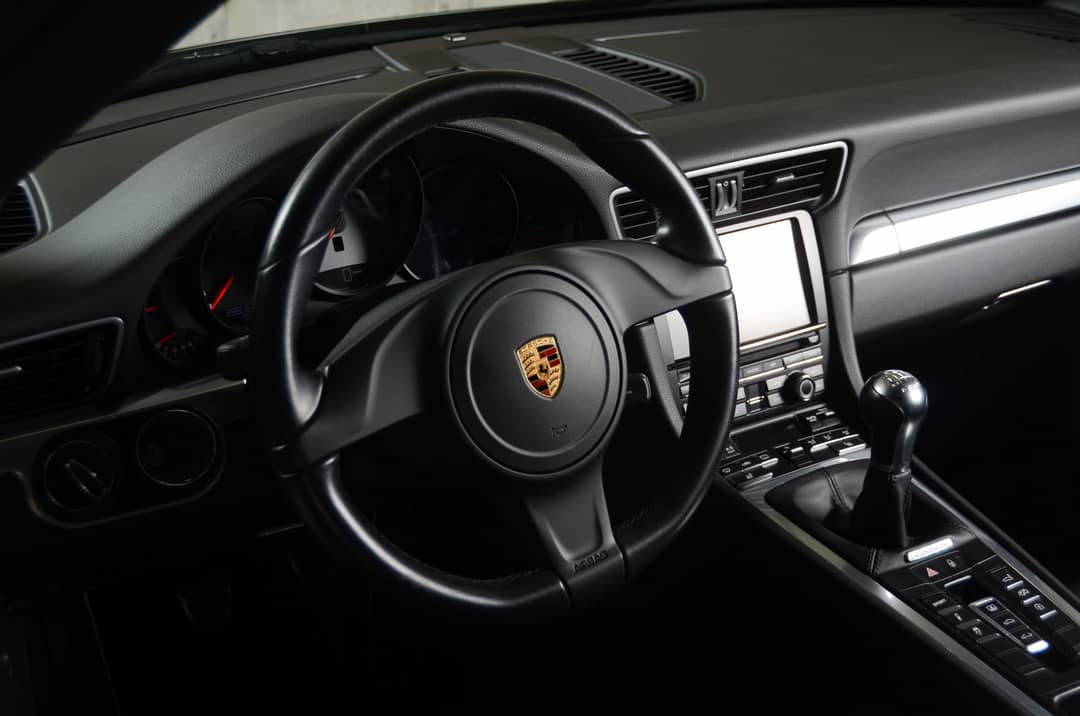 2016 Porsche 911 Carrera 4S — photo 28
