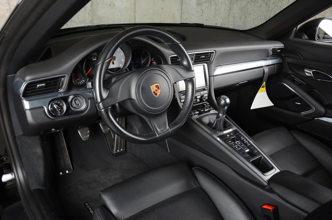 2016 Porsche 911 Carrera 4S — photo 31