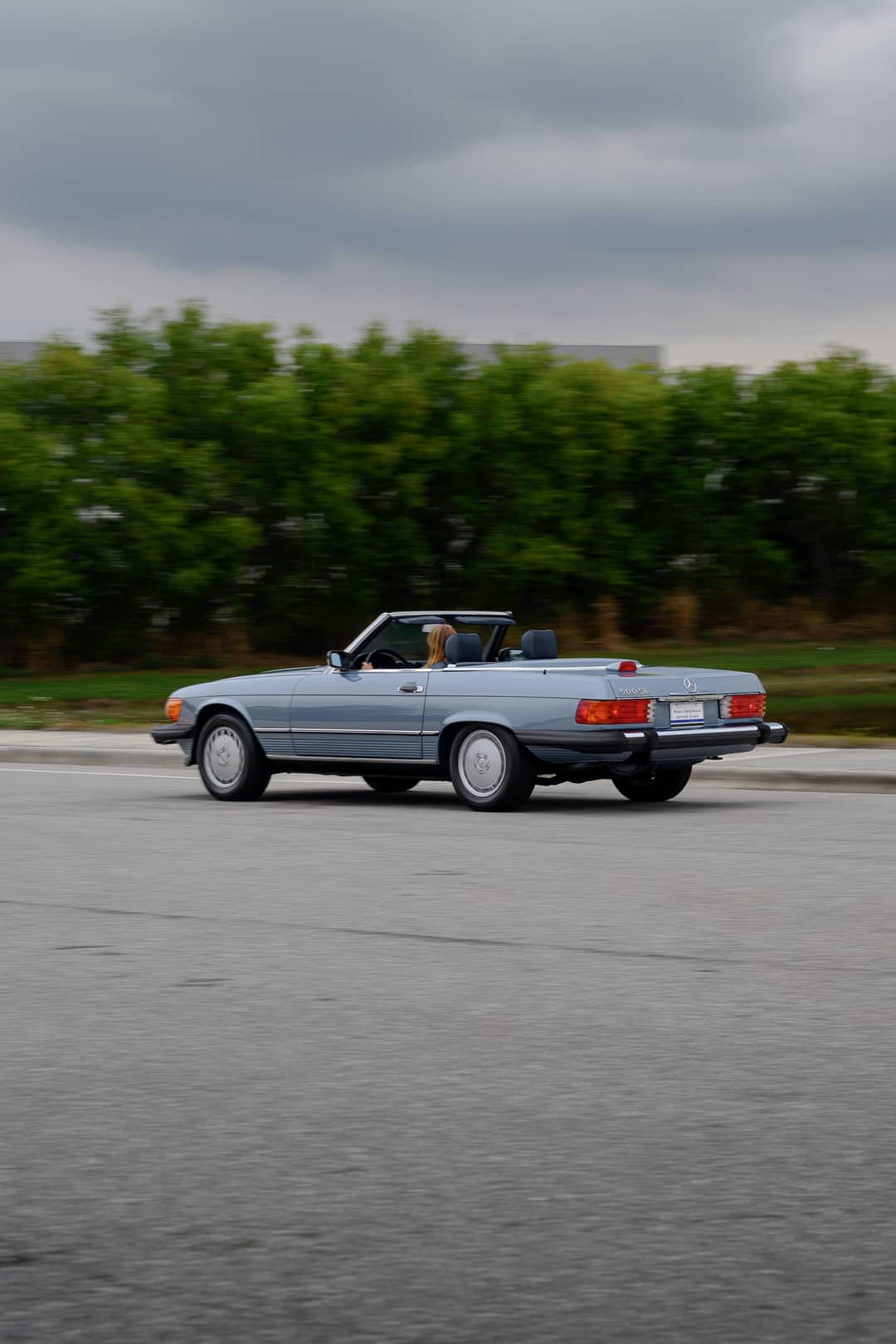 1987 Mercedes-Benz 560-Class 560 SL — photo 91