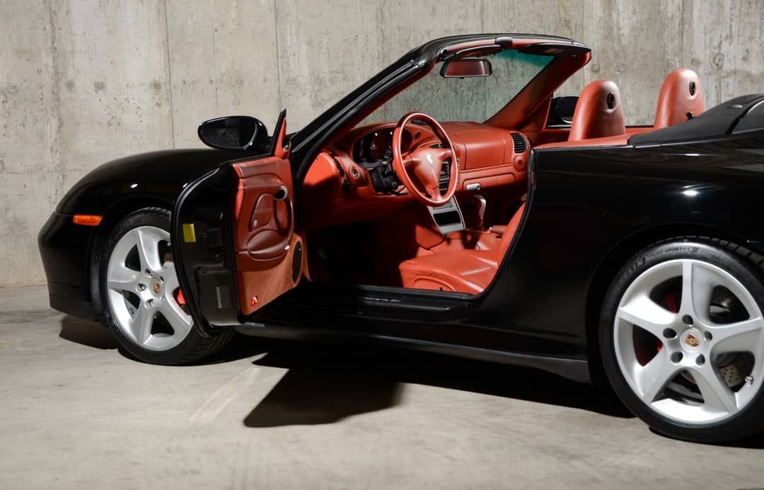 2004 Porsche 911 Carrera 4S — photo 15