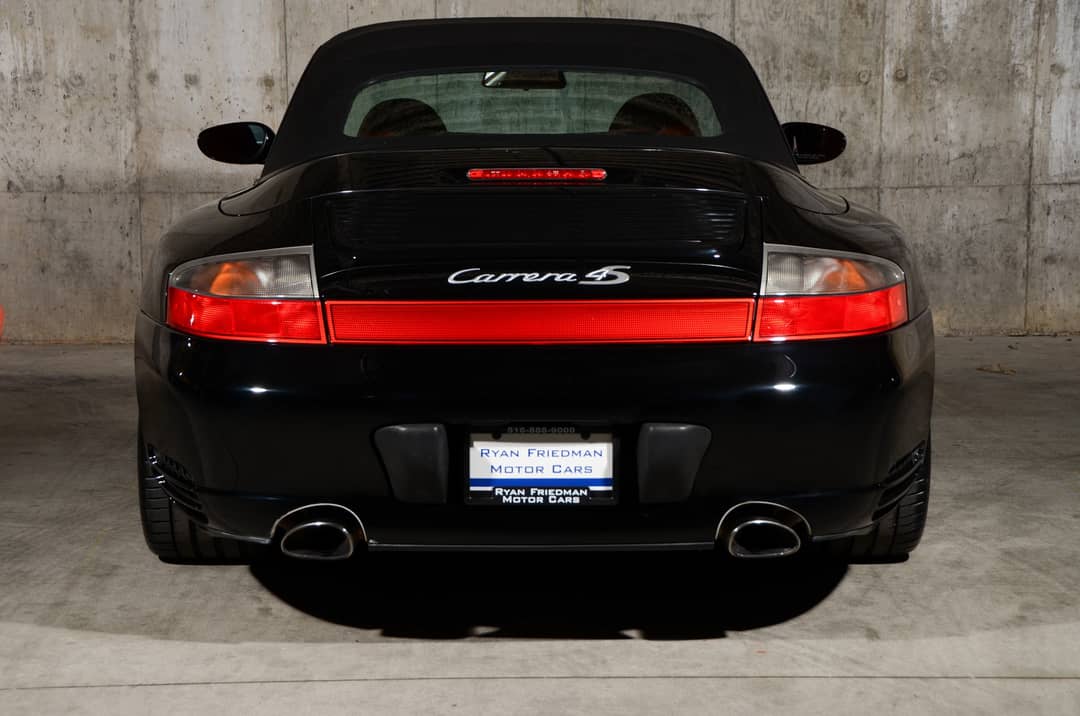 2004 Porsche 911 Carrera 4S — photo 18
