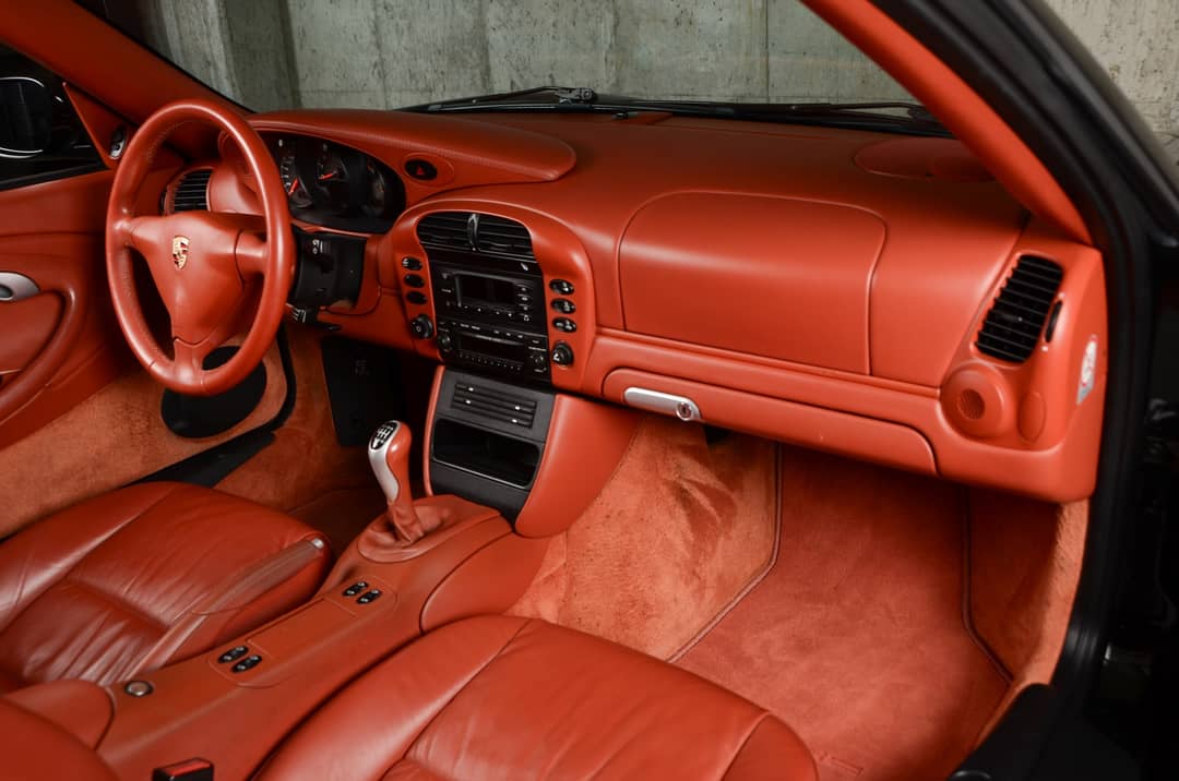 2004 Porsche 911 Carrera 4S — photo 23